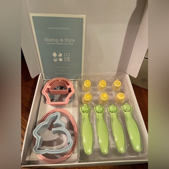 Williams-Sonoma Cookie Cutters Stamp & Style Easter Spring 14 Piece - New - Picture 1 of 6
